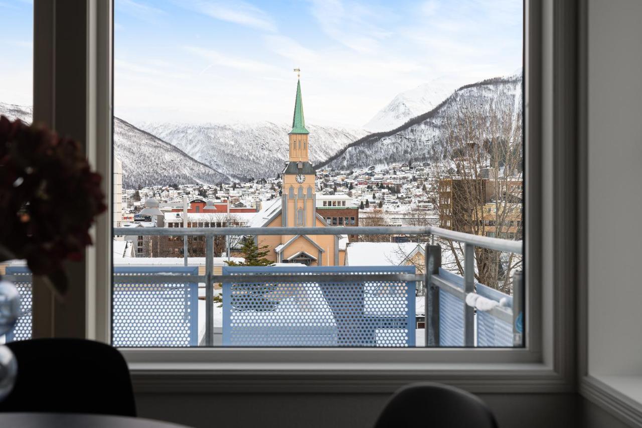 Downtown Apartment - The View Tromsø Zewnętrze zdjęcie